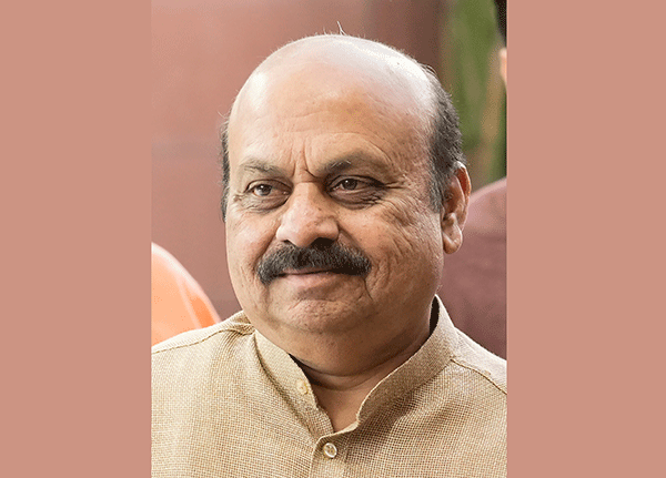 ಕಾಂಗ್ರೆಸ್ ಪಕ್ಷ ಎಸ್.ಡಿ.ಪಿ.ಐ., ಪಿಎಫ್ಐ ಕಪಿಮುಷ್ಟಿಯಲ್ಲಿದೆ: ಬೊಮ್ಮಾಯಿ ಆರೋಪ