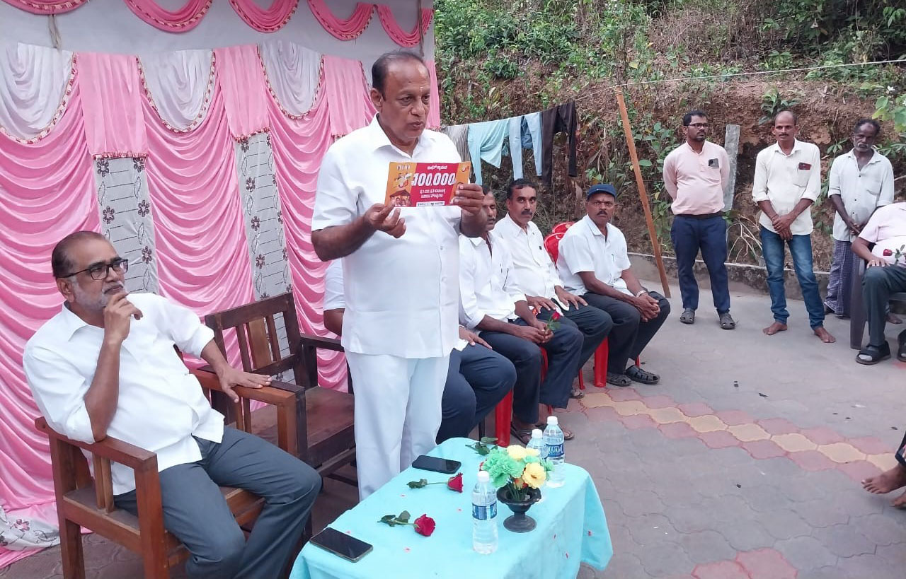 ಬಡವರು ಕೂತ ಸರಕಾರಿ ಜಾಗಕ್ಕೆ ಹಕ್ಕುಪತ್ರ: ವಿನಯ ಕುಮಾರ್ ಸೊರಕೆ