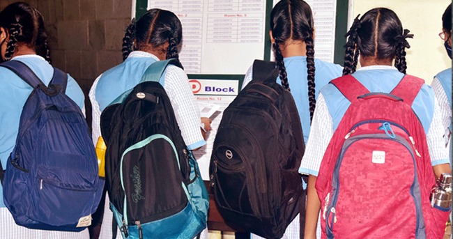 ಎಸೆಸೆಲ್ಸಿ ಪರೀಕ್ಷಾ ಫಲಿತಾಂಶ ಪ್ರಕಟ: ಶೇ.83.89ರಷ್ಟು ವಿದ್ಯಾರ್ಥಿಗಳು ಉತ್ತೀರ್ಣ