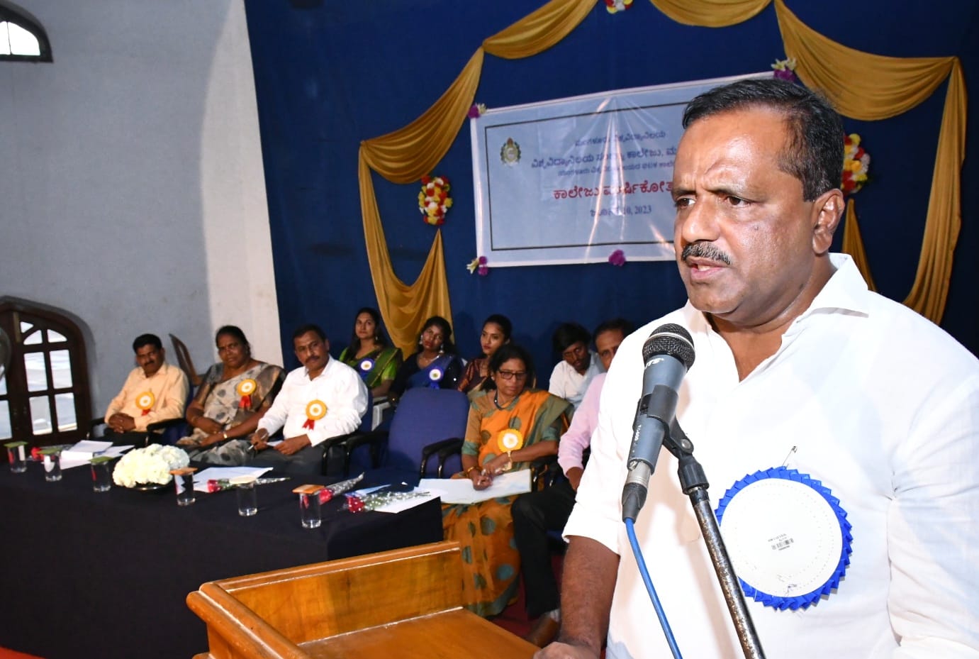 ಒಗ್ಗಟ್ಟೇ ದೇಶದ ಶಕ್ತಿ : ವಿಧಾನಸಭೆಯ ಸಭಾಧ್ಯಕ್ಷ ಯುಟಿ ಖಾದರ್ ಒಗ್ಗಟ್ಟೇ ದೇಶದ ಶಕ್ತಿ : ವಿಧಾನಸಭೆಯ ಸಭಾಧ್ಯಕ್ಷ ಯುಟಿ ಖಾದರ್