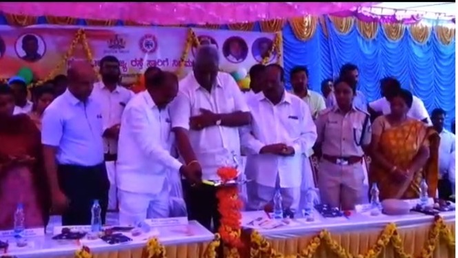 ಚಾಮರಾಜನಗರ: ‘ಶಕ್ತಿ’ ಯೋಜನೆಗೆ ಜಿಲ್ಲಾ ಉಸ್ತುವಾರಿ ಸಚಿವ ಕೆ.ವೆಂಕಟೇಶ್ ಚಾಲನೆ