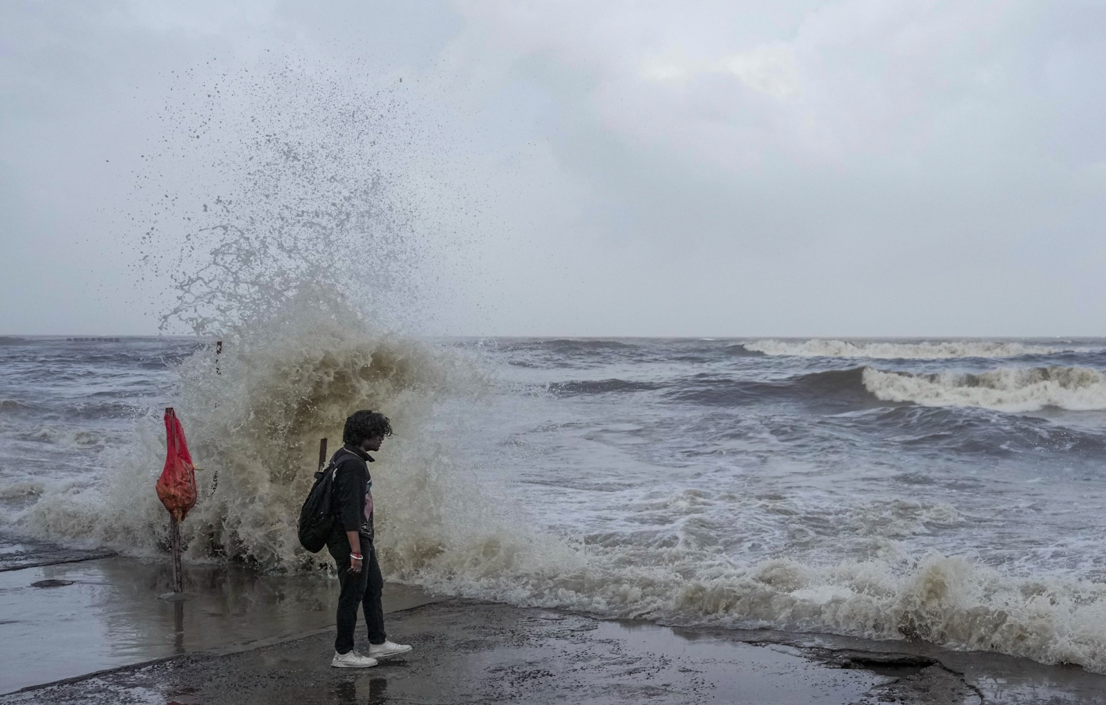 ಬಿಪರ್‌ಜಾಯ್‌ ಚಂಡಮಾರುತ: ಗುಜರಾತಿನ ಕರಾವಳಿ ಜಿಲ್ಲೆಗಳ 21,000 ಜನರ ಸ್ಥಳಾಂತರ