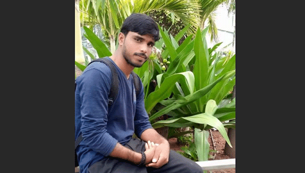 ಶಿವಮೊಗ್ಗ | ಸಾರ್ವಜನಿಕ ಸ್ಥಳದಲ್ಲಿ ಪೊಲೀಸರು ಥಳಿಸಿದ ಆರೋಪ: ಮನನೊಂದ ಯುವಕ ಆತ್ಮಹತ್ಯೆ