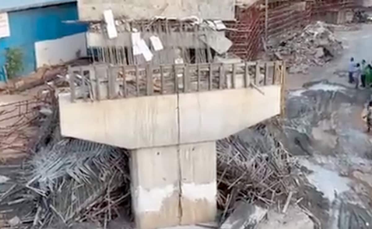 ಹೈದರಾಬಾದ್‌: ಫ್ಲೈಓವರ್ ಸ್ಲ್ಯಾಬ್ ಕುಸಿತ, 8 ಮಂದಿಗೆ ಗಾಯ