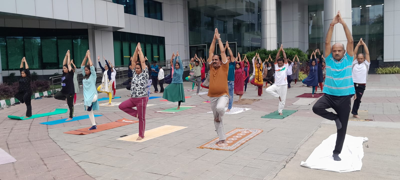 ಸುವರ್ಣ ಆರೋಗ್ಯ ಸುರಕ್ಷಾ ಟ್ರಸ್ಟ್ ವತಿಯಿಂದ ವಿಶ್ವ ಯೋಗ ದಿನಾಚರಣೆ